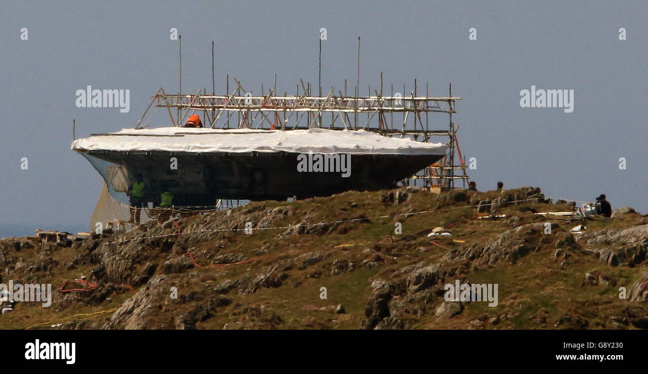 Un set est créé à Malin Head, Co Donegal Ireland, comme le tournage du prochain film Star Wars aura lieu là. Banque D'Images