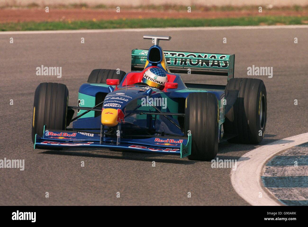 Formula One Motor Racing - Testing - circuit de Catalanya - Barcelone, Espagne. Jean Alesi teste le Sauber Banque D'Images