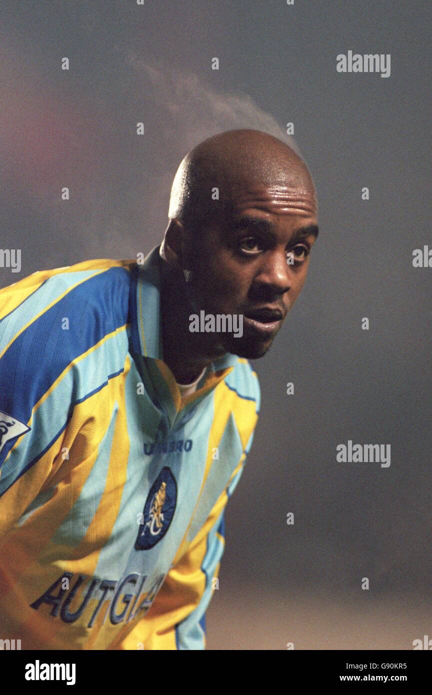 Soccer - demi-finale de la coupe Coca Cola première jambe - Arsenal / Chelsea. Eddie Newton, Chelsea Banque D'Images