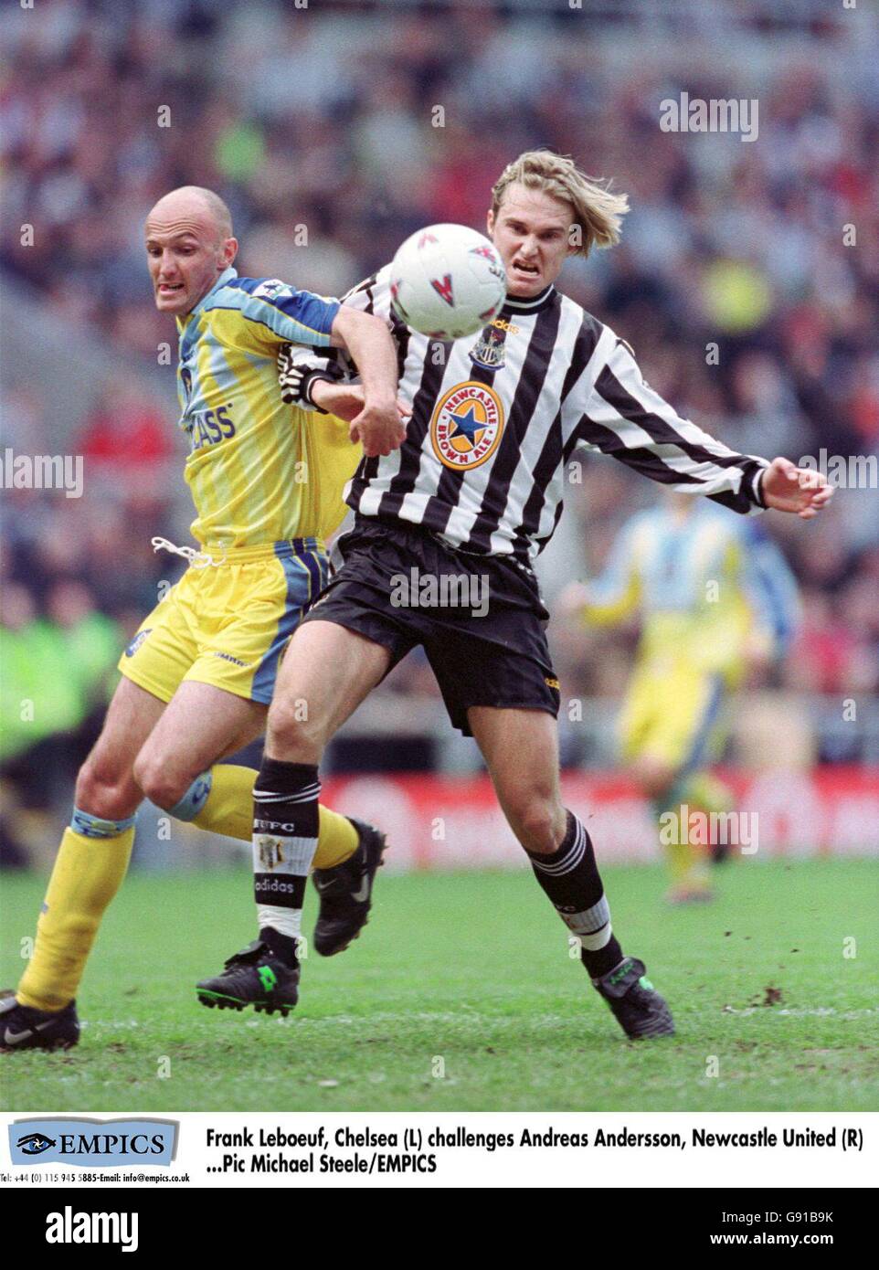 Soccer - FA Premiership Carling - Newcastle United v Chelsea Banque D'Images