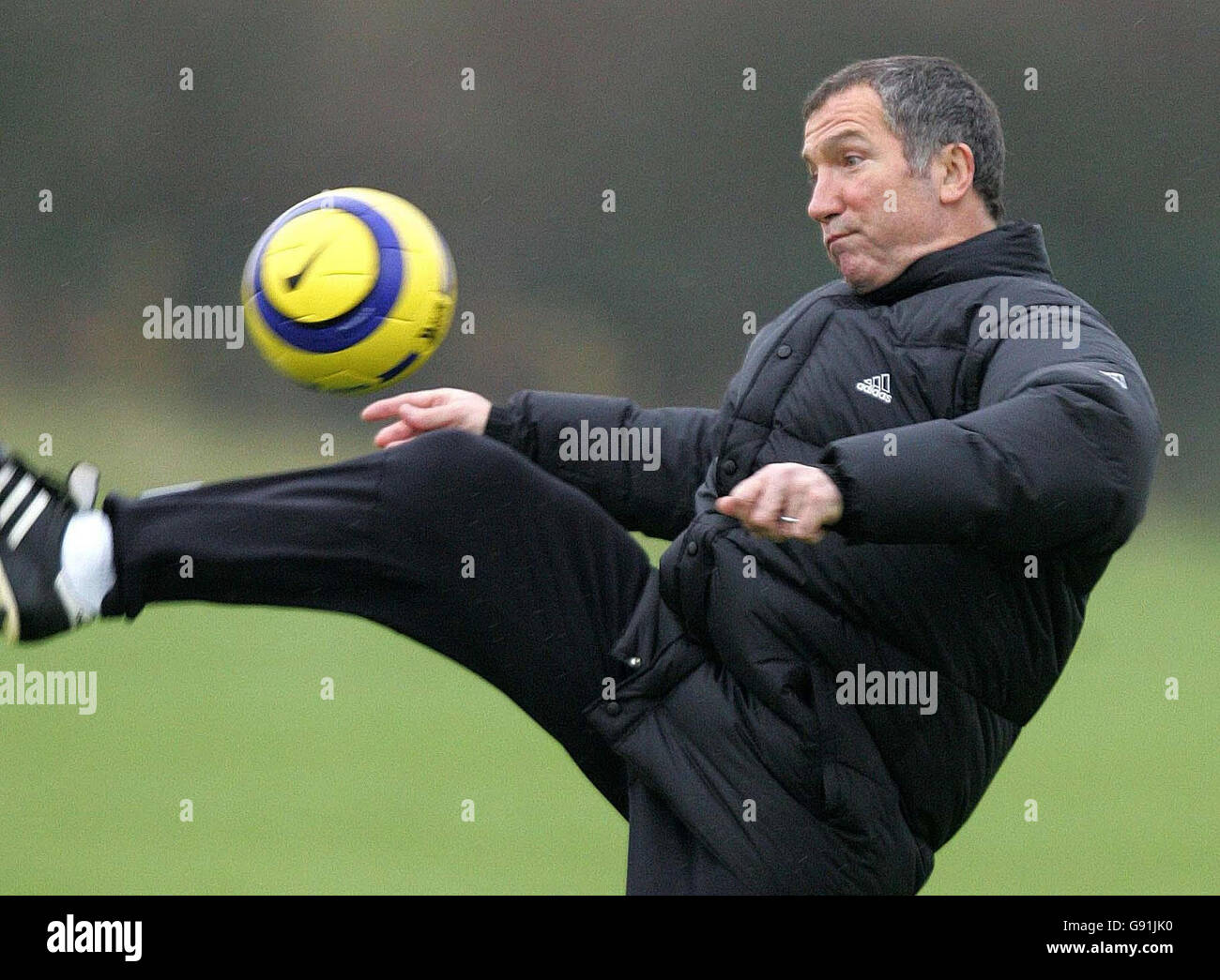 Graeme Souness, directeur de Newcastle United, lors d'une séance de formation à Longbenton, Newcastle, le vendredi 2 décembre 2005. Newcastle United face à Aston Villa à St James' Park demain. APPUYEZ SUR ASSOCIATION photo. Le crédit photo devrait se lire: Owen Humphreys/PA. Banque D'Images