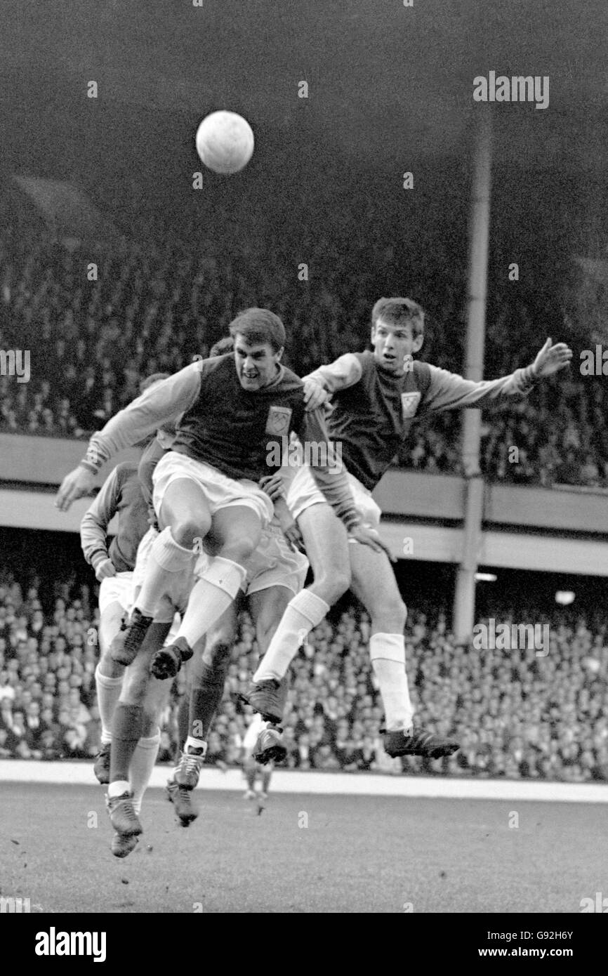 Football - Football League Division One - West Ham United v Sheffield Wednesday - Upton Park Banque D'Images