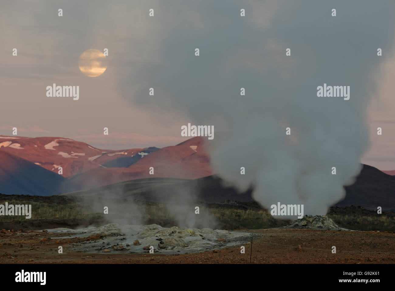Zone de température élevée, fumerolles, Hevrir Namafjall, 73320, Icelnad, Europe / activités volcanique Banque D'Images
