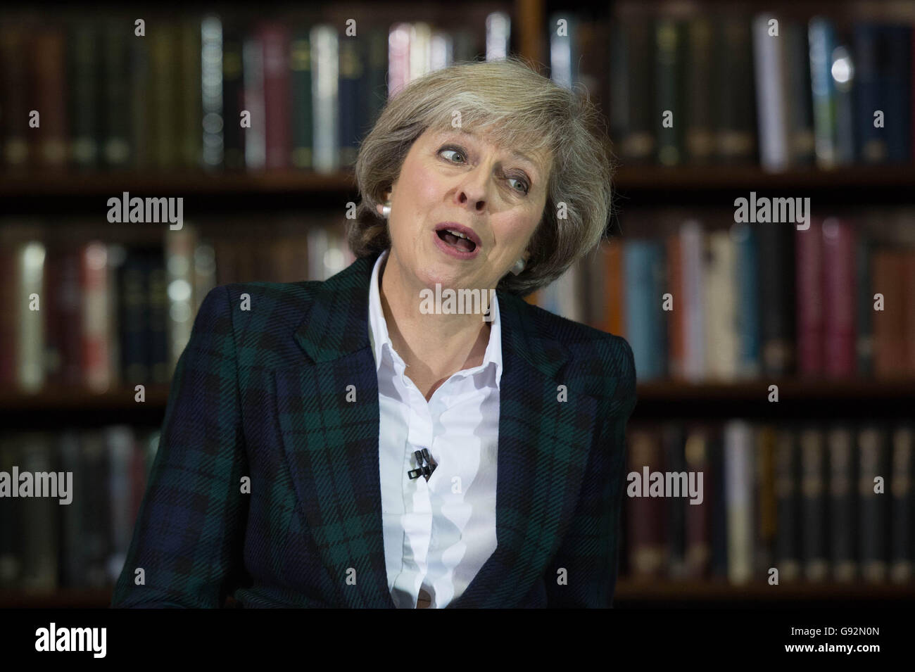 Ministre de l'intérieur Theresa peut lance sa campagne à la direction du parti conservateur à RUSI à Londres, comme elle l'a officiellement entre dans la course pour réussir, David Cameron à Downing Street. Banque D'Images