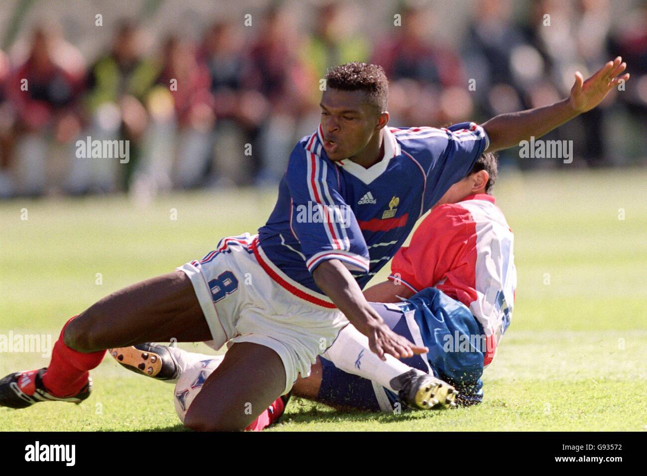 Carte Postale CPM - Équipe De France 98 - Marcel Desailly - Football 1998
