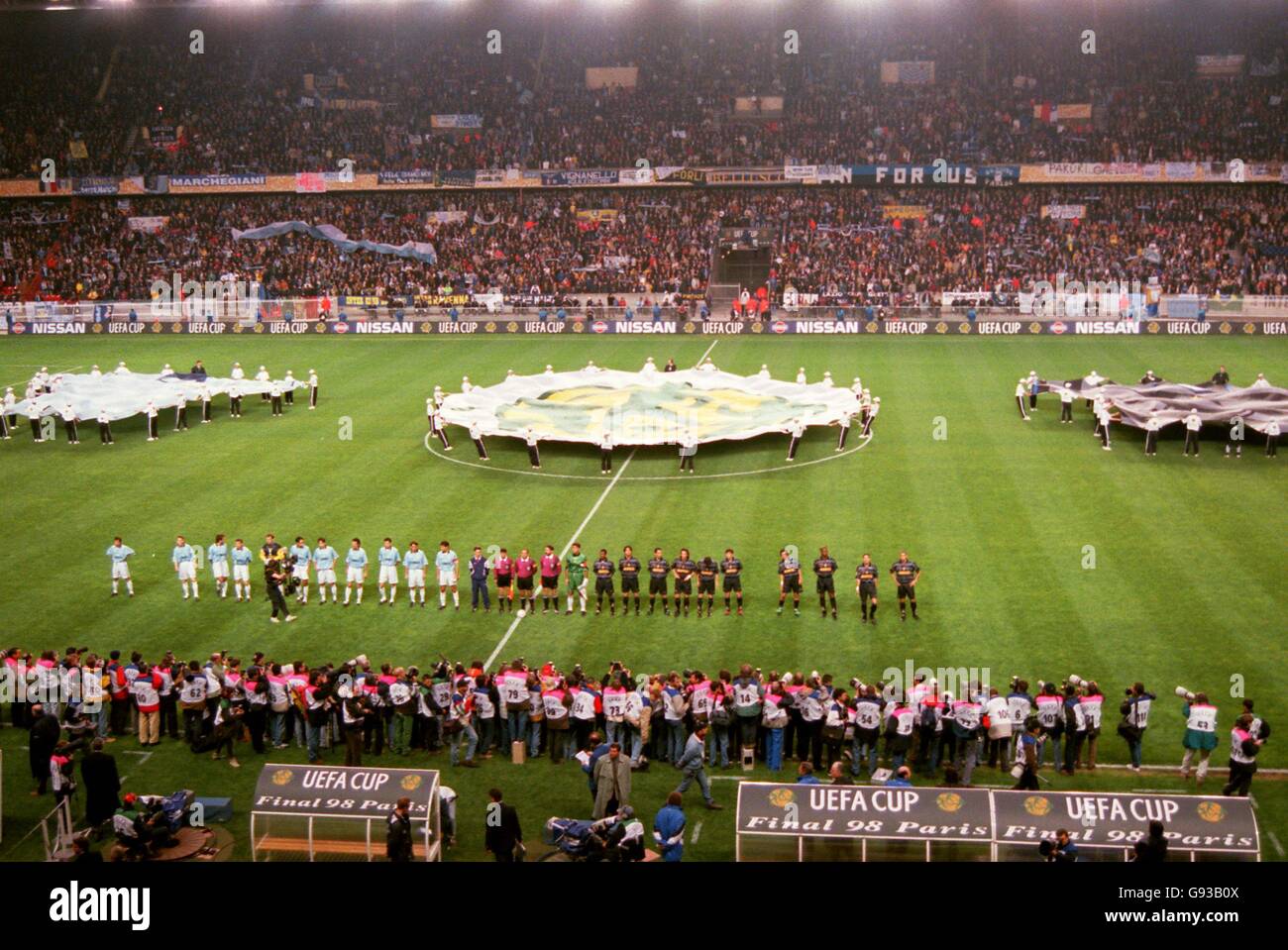 Soccer - Finale Coupe de l'UEFA - Lazio v Inter Milan Banque D'Images