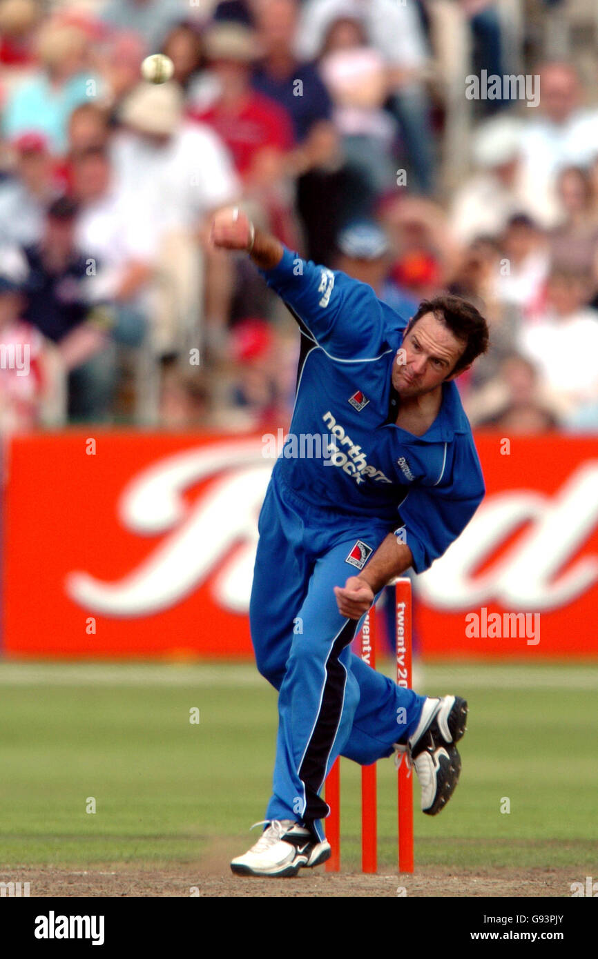 Cricket - Twenty20 Cup - Lancashire Lightning / Durham dynamos - Old Trafford. Nathan Astle, Durham dynamos Banque D'Images