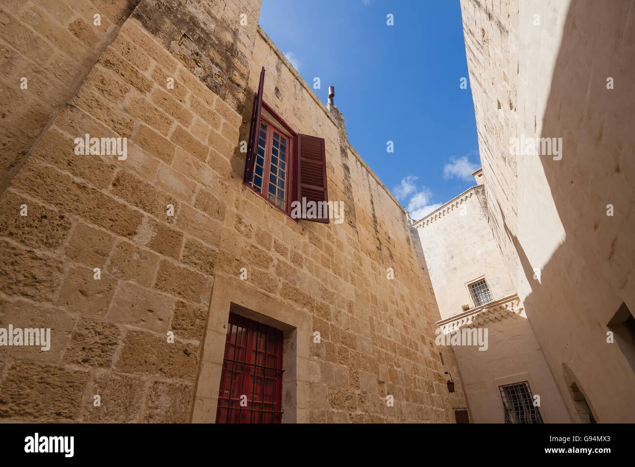 Le silence et l'allée magique à Mdina, Malte - ancienne capitale et la ville silencieuse de Malte - Ville Médiévale Banque D'Images