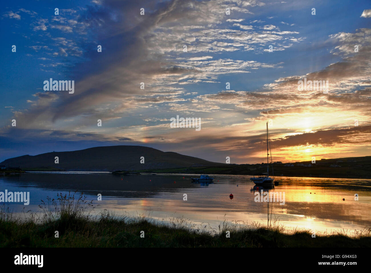 Port de Portmagee, Cahersiveen, Iveragh, comté de Kerry, Irlande / parhelion Banque D'Images