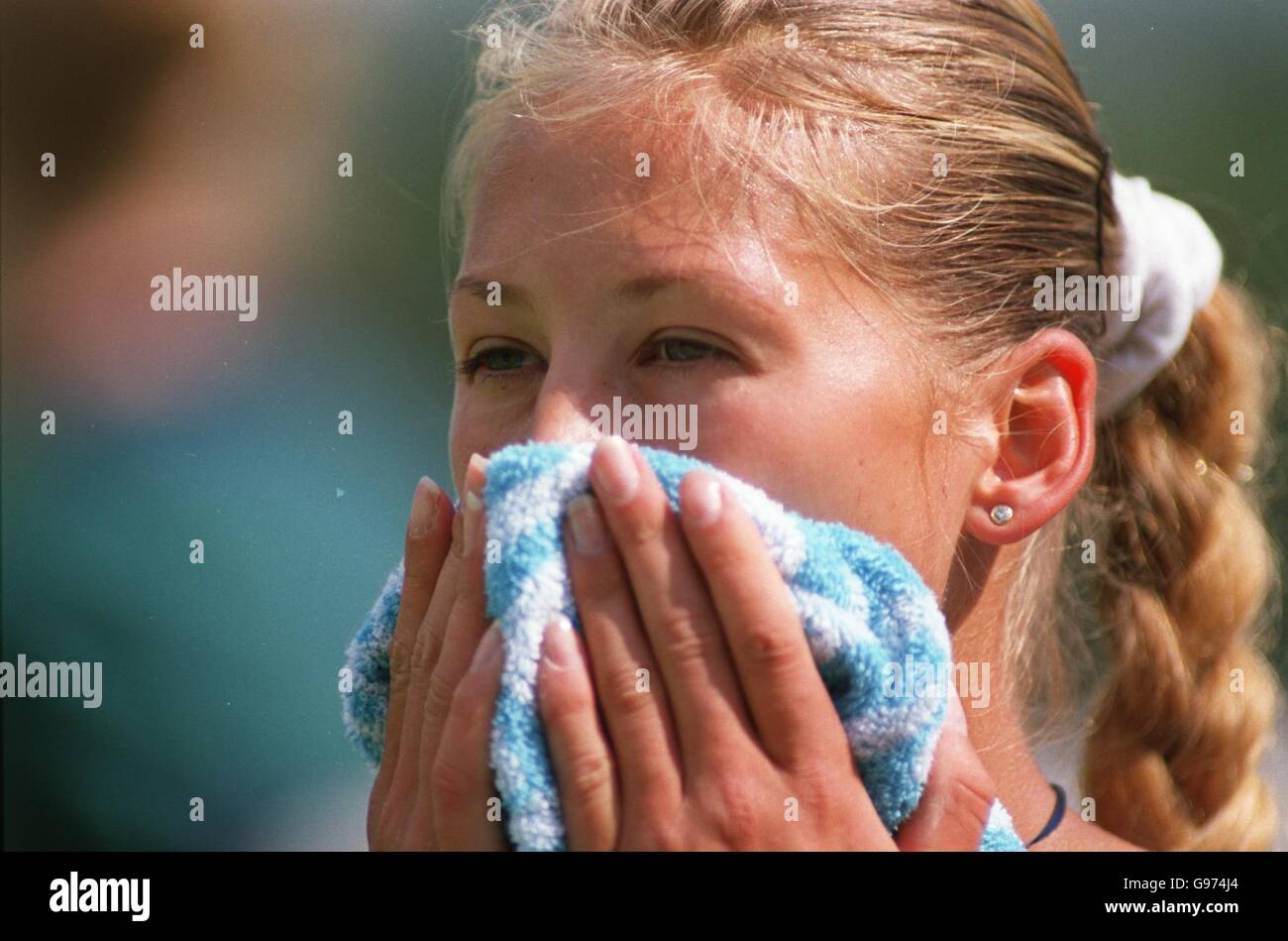 Tennis - Wimbledon - féminin - Premier tour - Anna Kournikova v Barbara Schwartz Banque D'Images