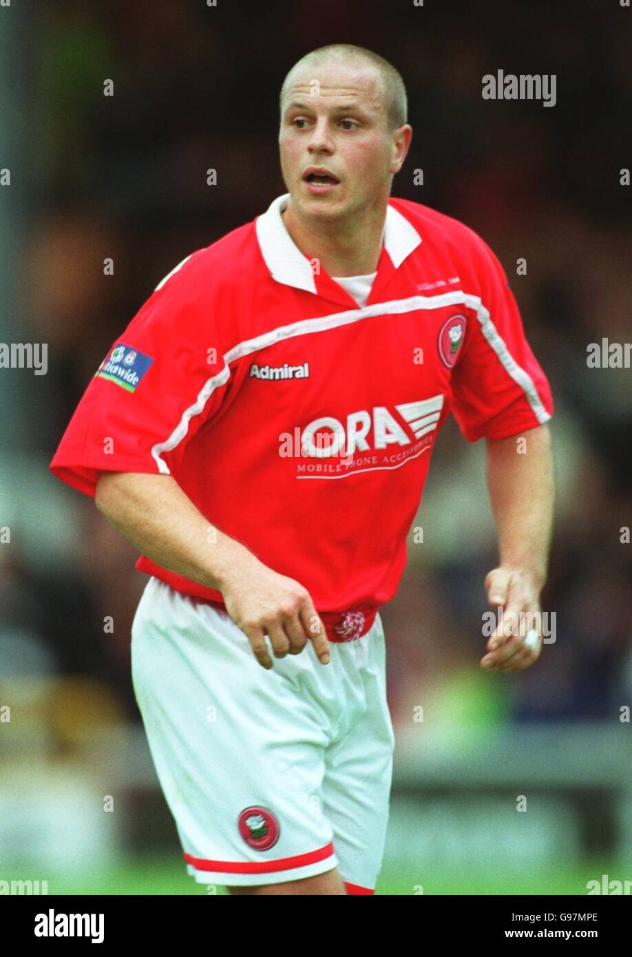 Football - Nationwide League Division One - Fulham / Barnsley.Robbie Van Der Laan, Barnsley Banque D'Images