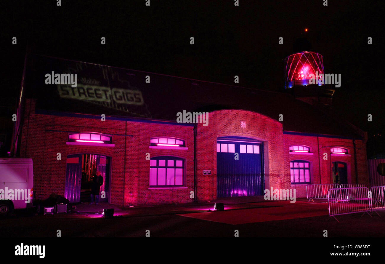 Lieu où les rues ont joué un concert secret à Trinity Wharf Buoy dans l'est de Londres, le mardi 21 mars 2006. APPUYEZ SUR ASSOCIATION PHOTO. Le crédit photo devrait indiquer : Yui Mok/PA Banque D'Images