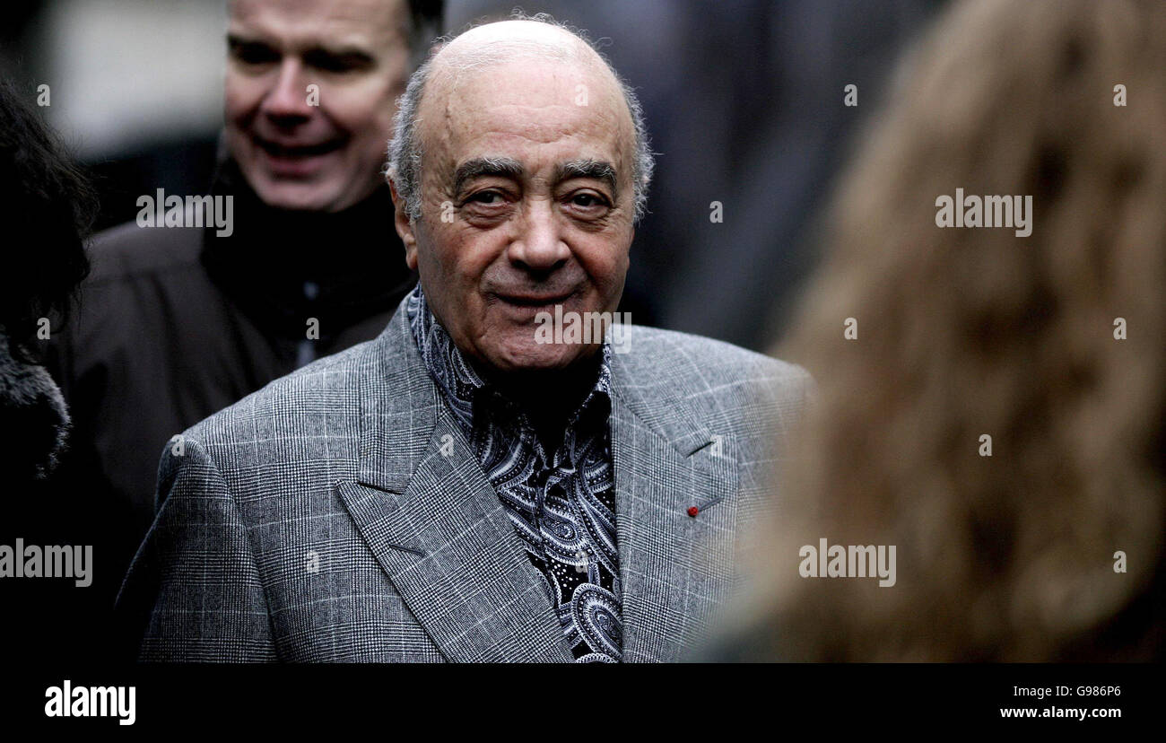 Mohamed Al Fayed, président de Harrods, sur Tottenham court Road, Londres, le mercredi 22 février 2006. Banque D'Images