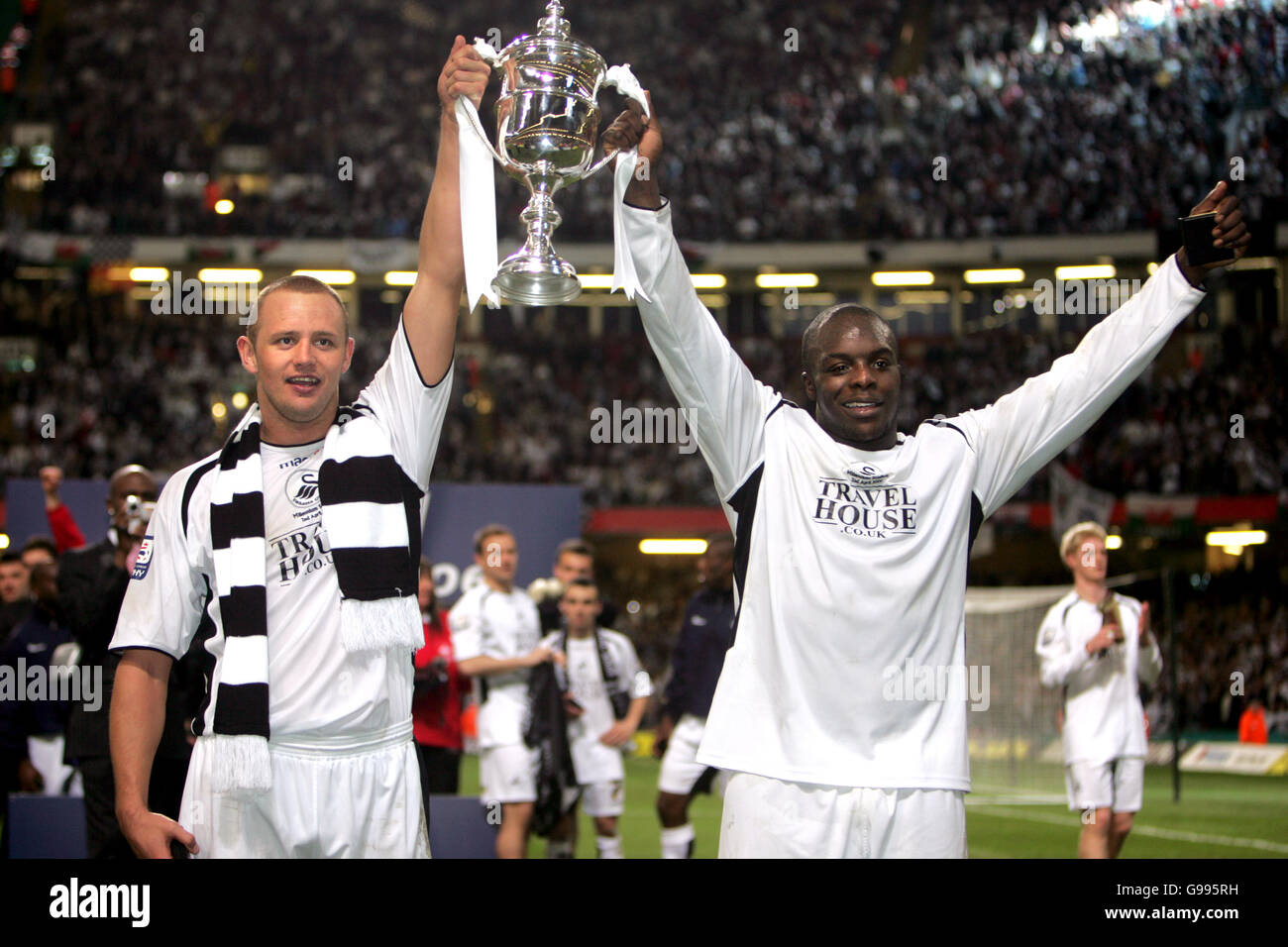 Soccer - Trophée LDV Vans - Final - Carlisle United v Swansea City - Millennium Stadium Banque D'Images