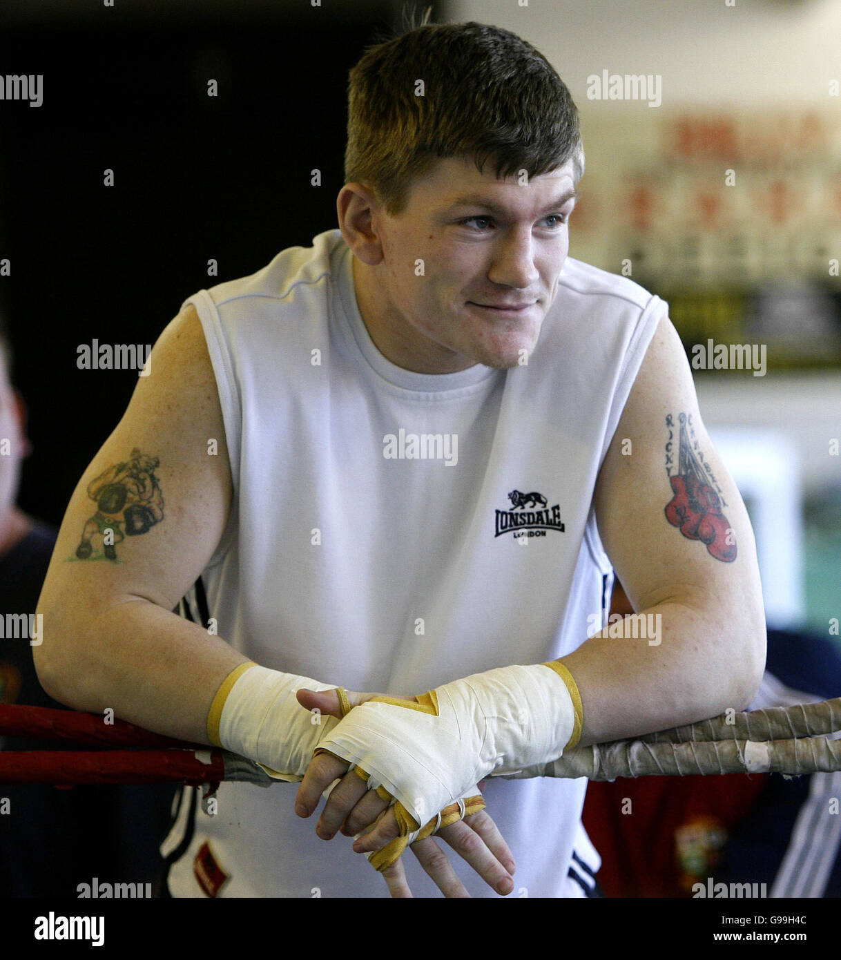 Les trains de Ricky Hatton à son sport à Hyde, près de Manchester. Banque D'Images