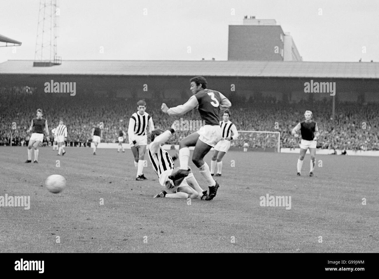 Football - Football League Division One - West Ham United v West Bromwich Albion - Upton Park Banque D'Images