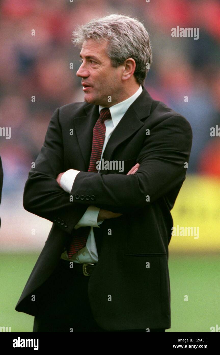 Kevin Keegan, ancien joueur de Liverpool, à Anfield pour rendre hommage à l'ancien patron Bill Shankly à l'occasion du quarantième anniversaire de sa nomination Banque D'Images
