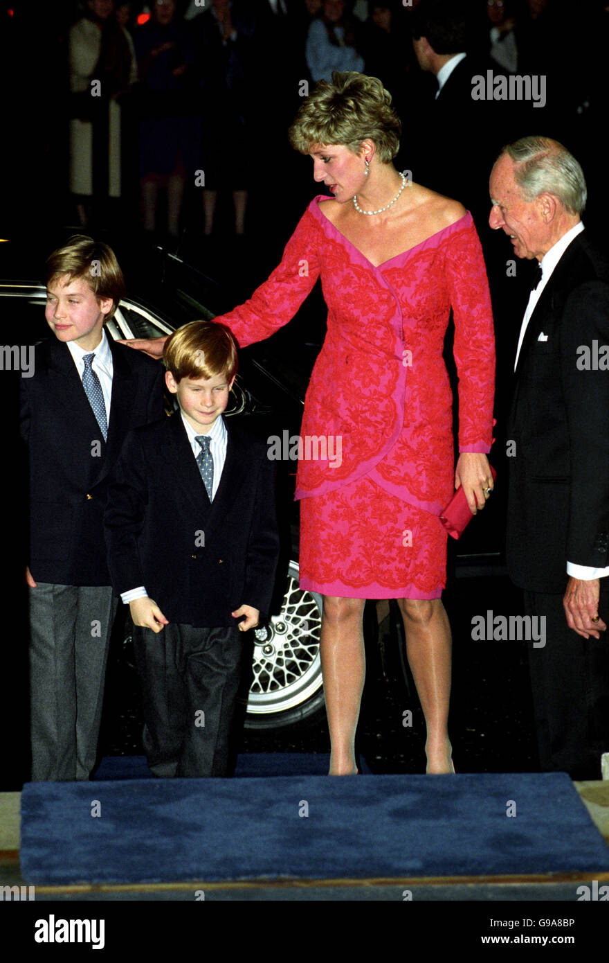 La princesse de Galles assiste à 'joie du monde' un Noël spectaculaire - Le Royal Albert Hall Banque D'Images