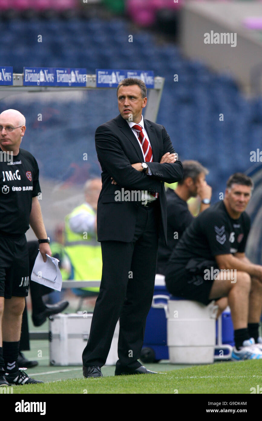 Football - Ligue des champions de l'UEFA 2ème partie qualifiante - coeur de Midlothian / NK Siroki Brijeg - Murrayfield Stadium Soccer - UEF. Au cœur de Valdas Ivanauskas, de Midlothian Banque D'Images