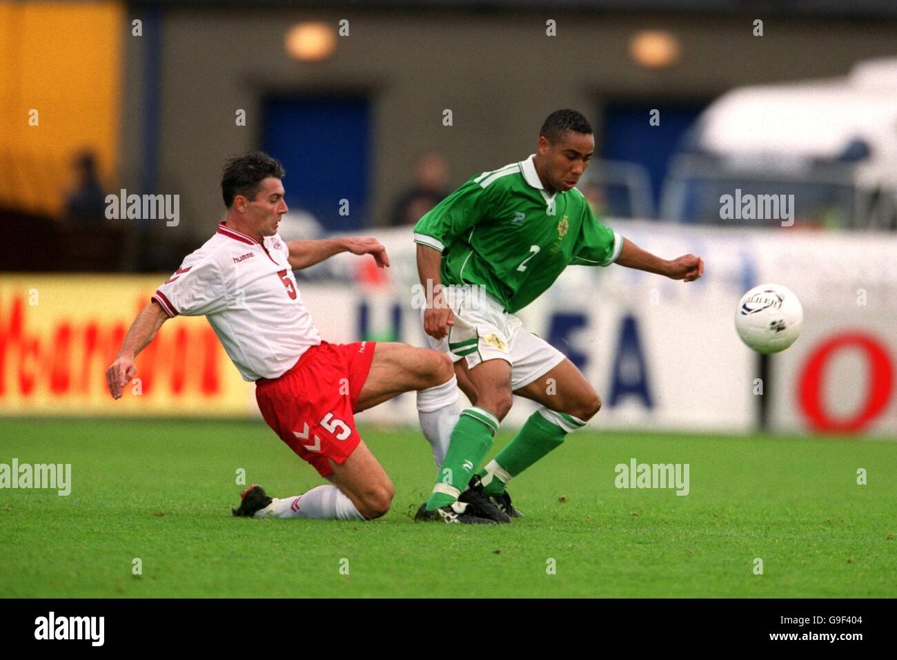 Football - Coupe du Monde 2002 Qualifications - Groupe 3 - L'Irlande du Nord / Danemark Banque D'Images