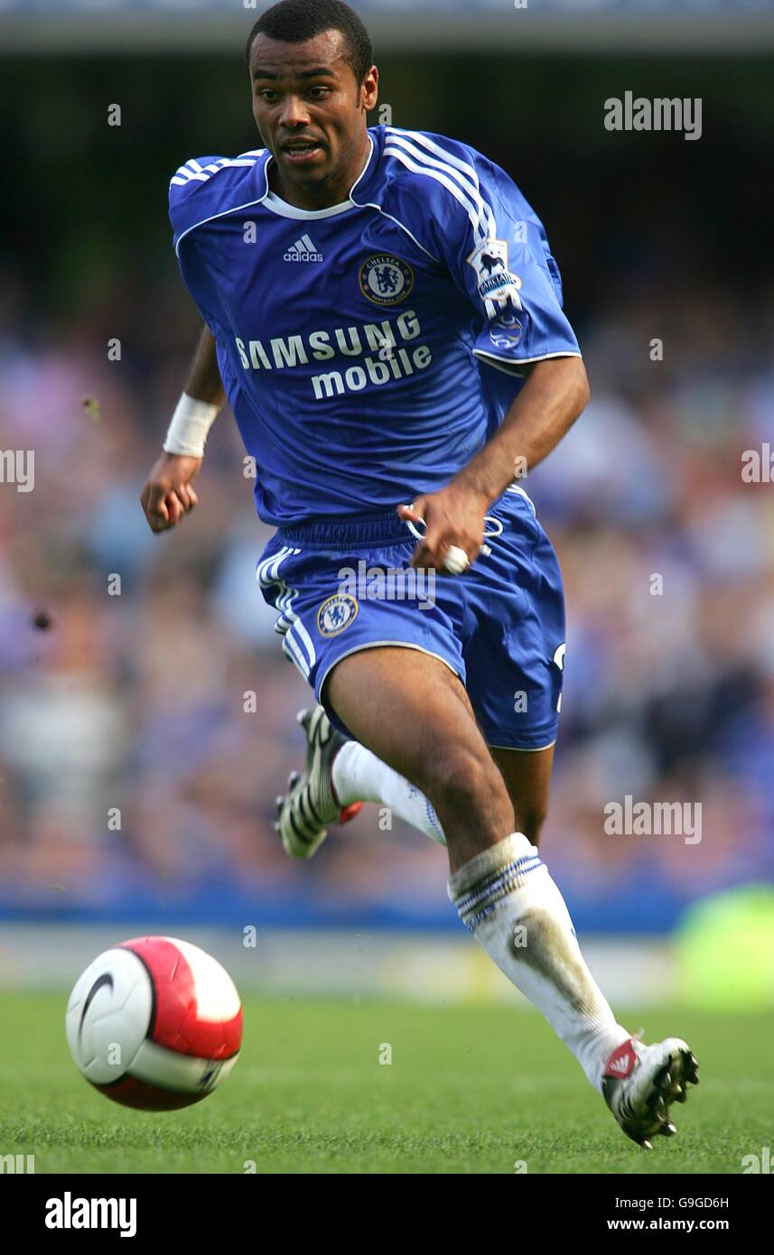 Soccer - FA Barclays Premiership - Chelsea / Liverpool - Stamford Bridge. Ashley Cole, Chelsea Banque D'Images