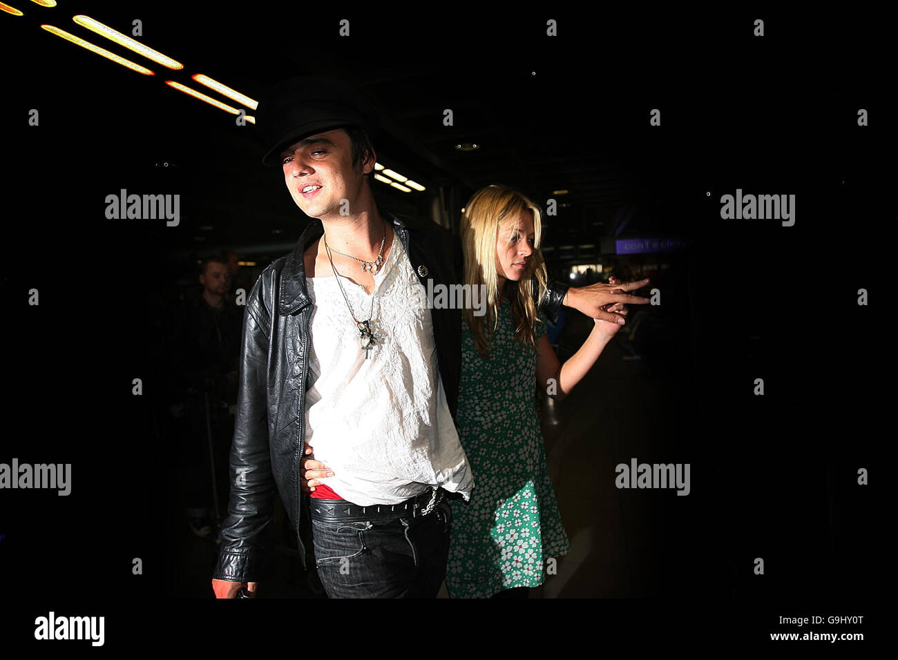 Modele Doherty Pete doherty and kate moss Banque de photographies et d’images à haute ...