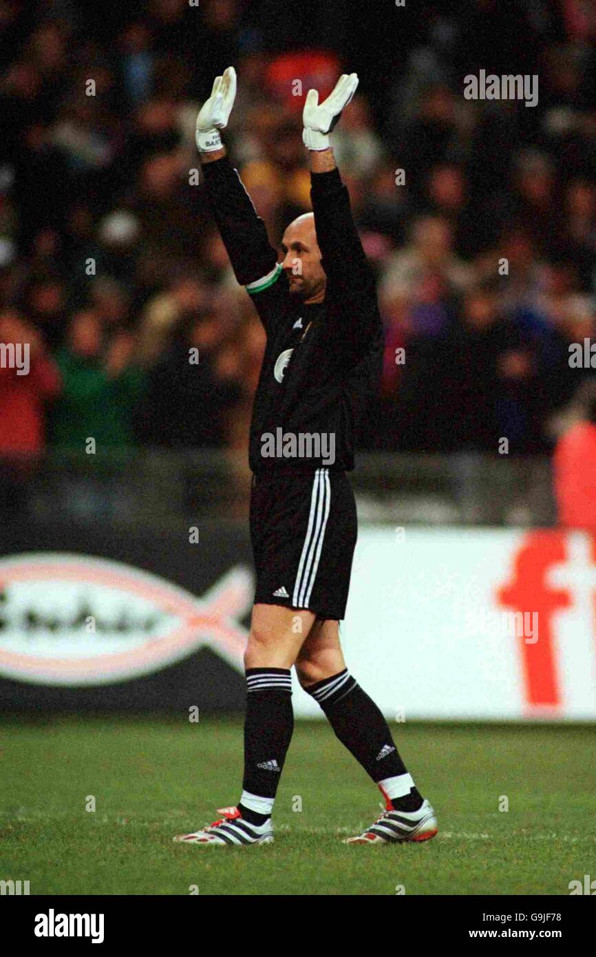 Football - International friendly - France / Allemagne.Fabien Barthez, gardien de but de France Banque D'Images