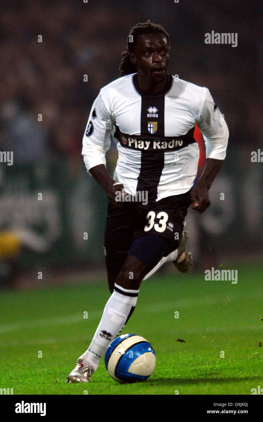 Football - coupe UEFA - Groupe D - Odense / Parme - Parc Fionia. Ferdinand  Coly, Parme Photo Stock - Alamy
