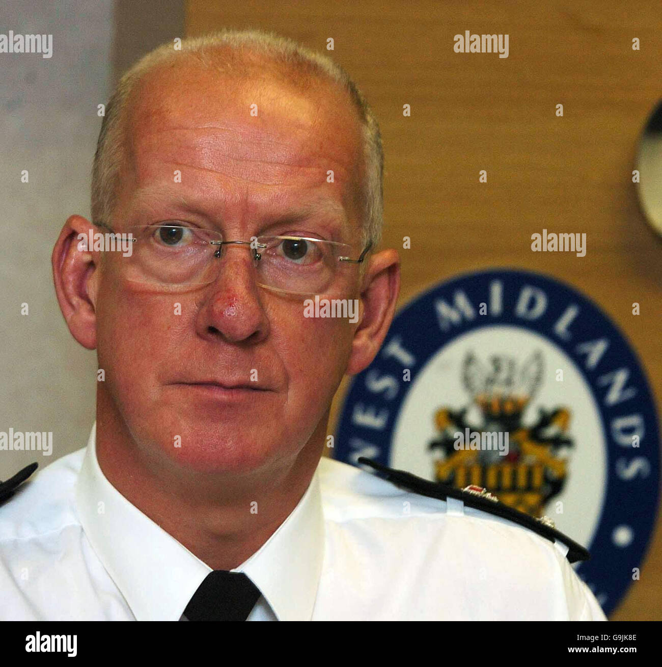 Le chef Sup Keith Baldwin lors d'une conférence de presse à Wolverhampton après qu'un policier ait été hospitalisé aujourd'hui après qu'il ait été grièvement blessé lors d'une fusillade de fin de nuit. Banque D'Images