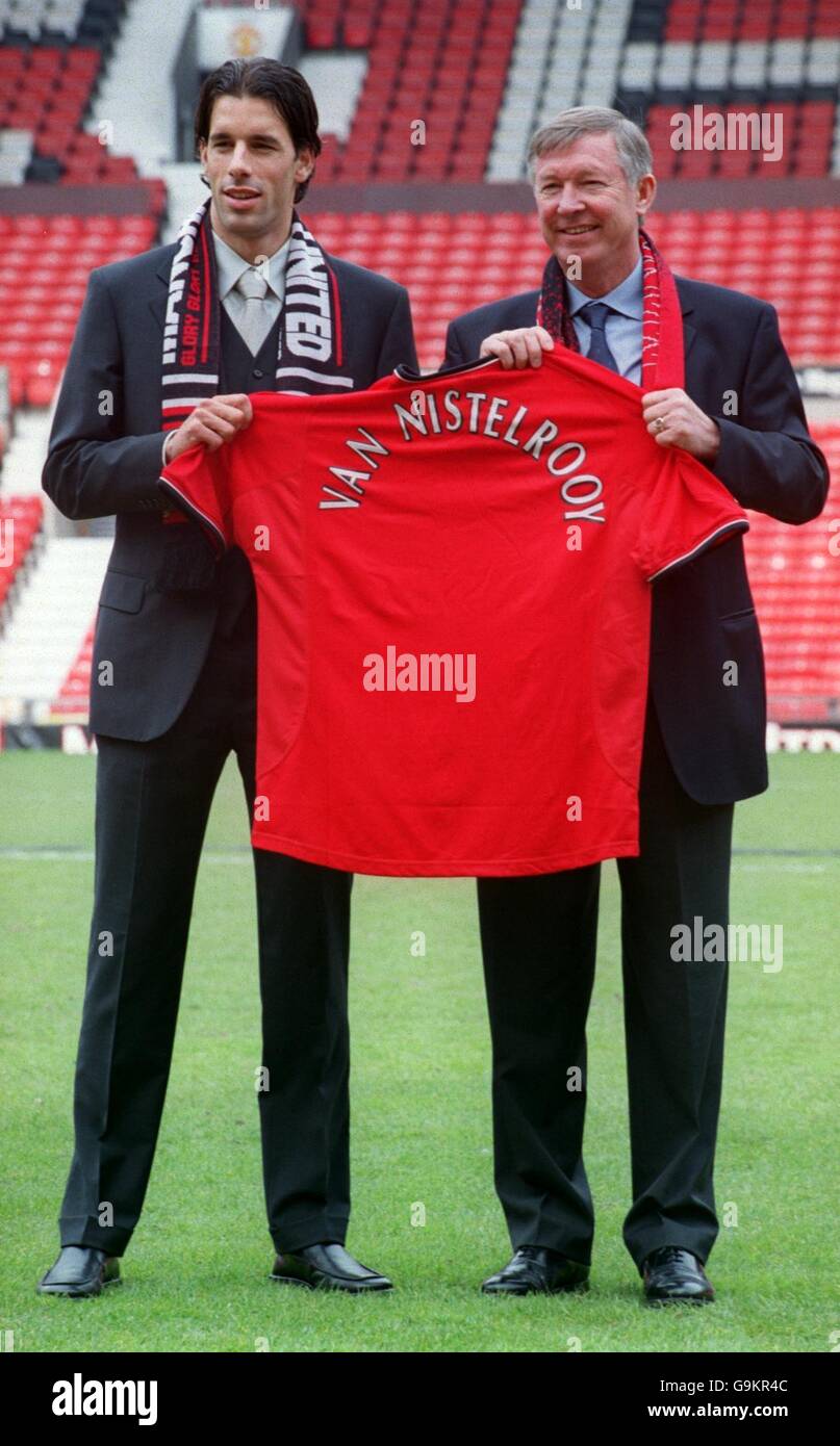 Football Manchester United Press Conference Ruud van Nistelrooy.Sir