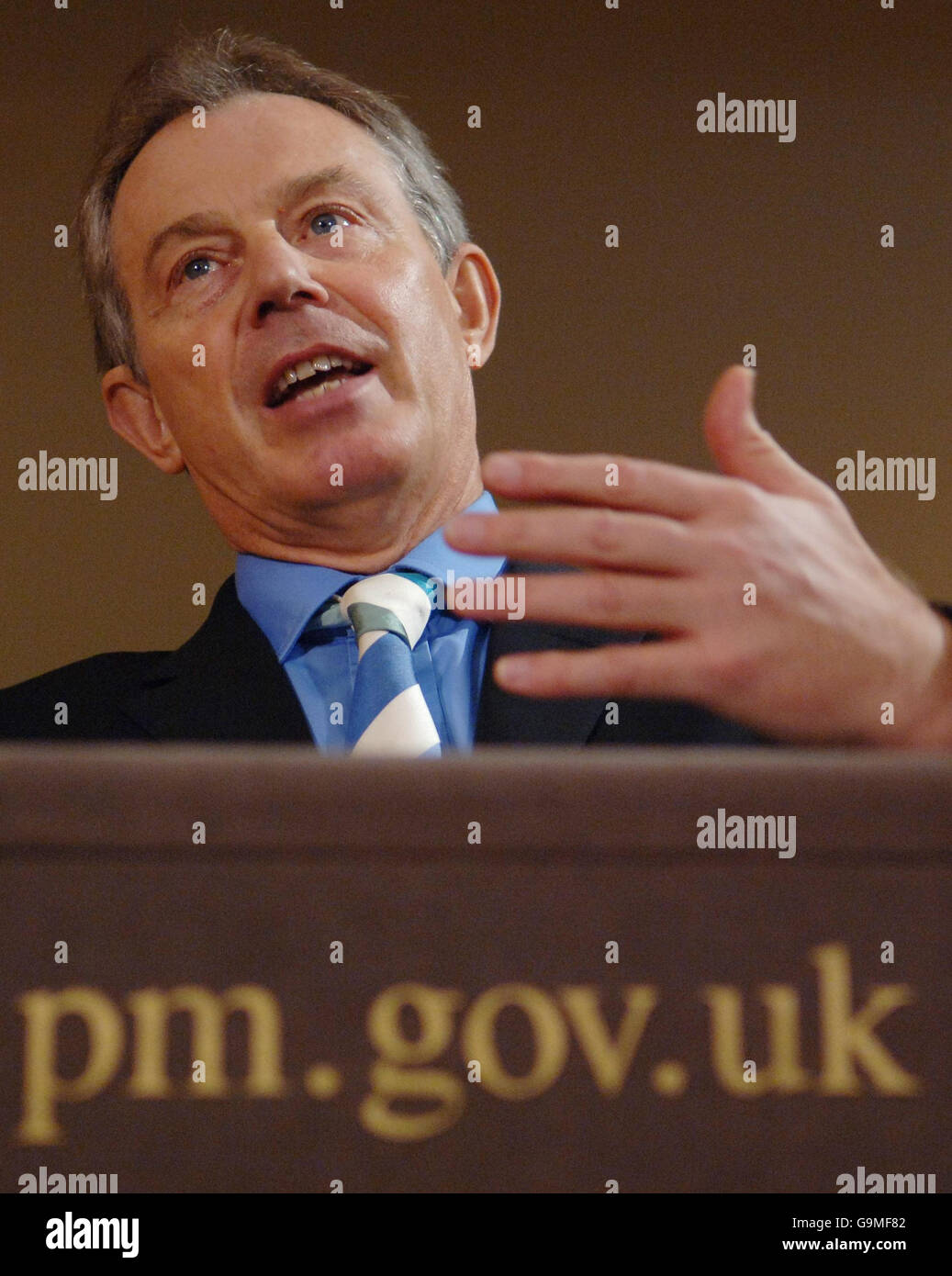 Le Premier ministre britannique Tony Blair lors de sa conférence de presse mensuelle Downing Street. Banque D'Images