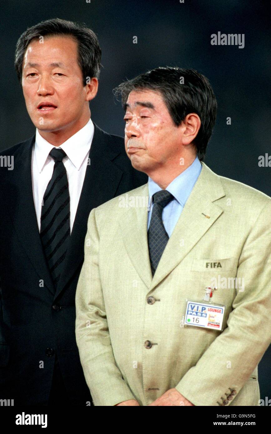 (L) Président de la KFA Korea football Association, Dr Chung Mong-Joon et (R) Président de la JFA Japan football Association, Okano Shun-Ichiro Banque D'Images