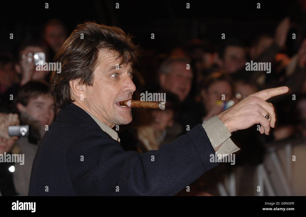 Dirk Benedict arrive pour entrer dans la maison de grand frère de célébrité.Elstree Studios, Borehamwood, Hertfordshire.Date de la photo: Mercredi 3 janvier 2007.Le crédit photo devrait se lire: Yui Mok/PA Banque D'Images