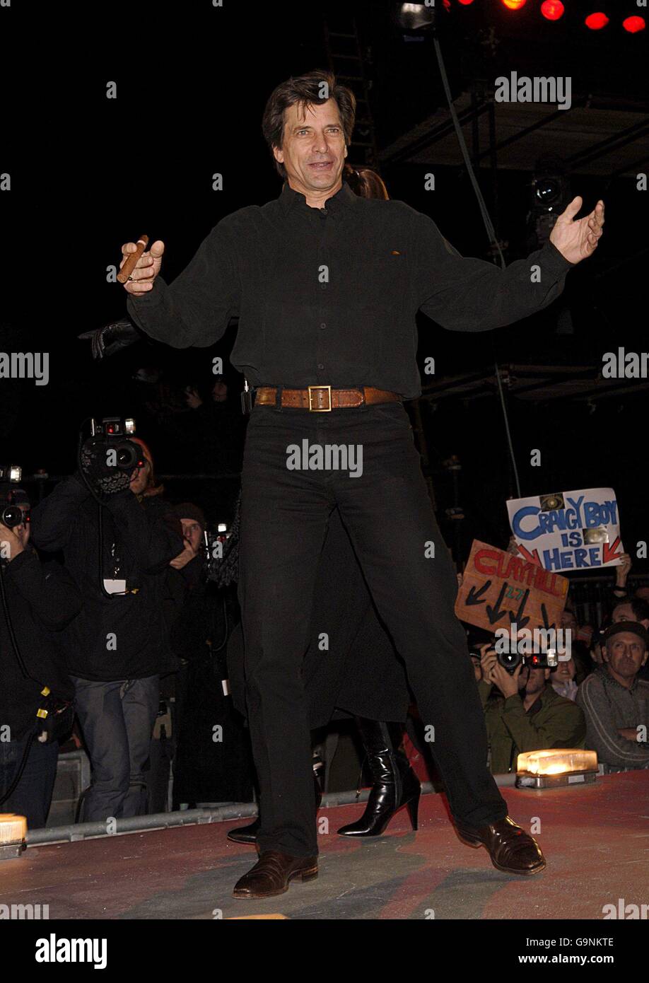 Dirk Benedict est expulsé de la maison lors de la finale de Celebrity Big Brother, à Borehamwood, Hertfordshire. APPUYEZ SUR ASSOCIATION photo. Date de la photo: Dimanche 28 janvier 2007. Le crédit photo devrait se lire: Yui Mok/PA Banque D'Images