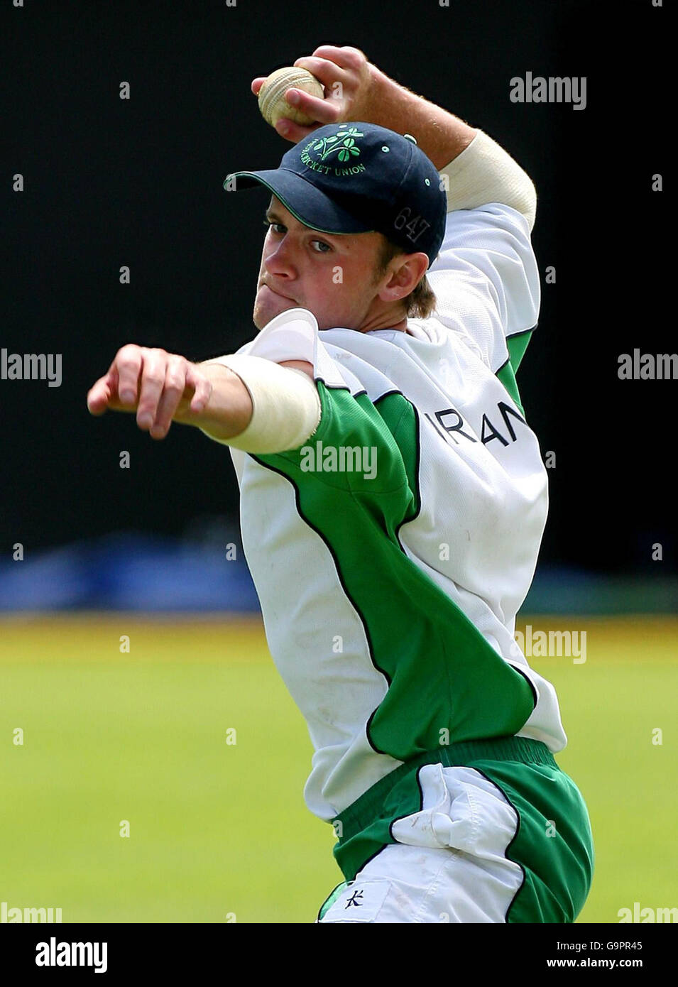 Cricket - coupe du monde de cricket ICC 2007 - Kensington Cricket Club - Kingston - Jamaïque.Irelands William Porterfield en action lors d'une session de filets au Kensington Cricket Club, Kingston, Jamaïque. Banque D'Images