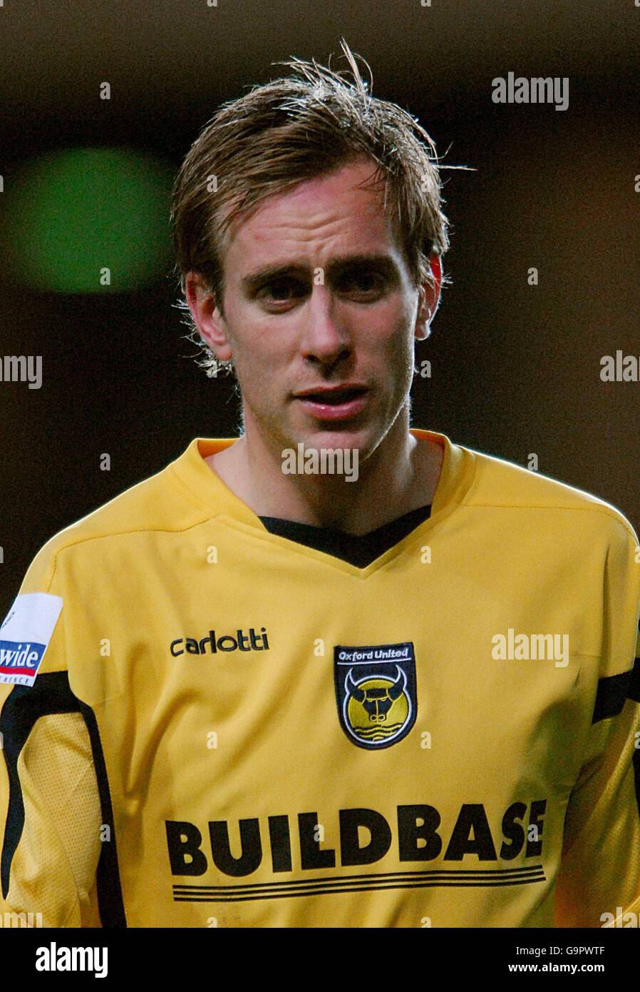 Soccer - la FA Carlsberg Cup - Premier tour - Oxford United v Lewes - Kassam Stadium Banque D'Images