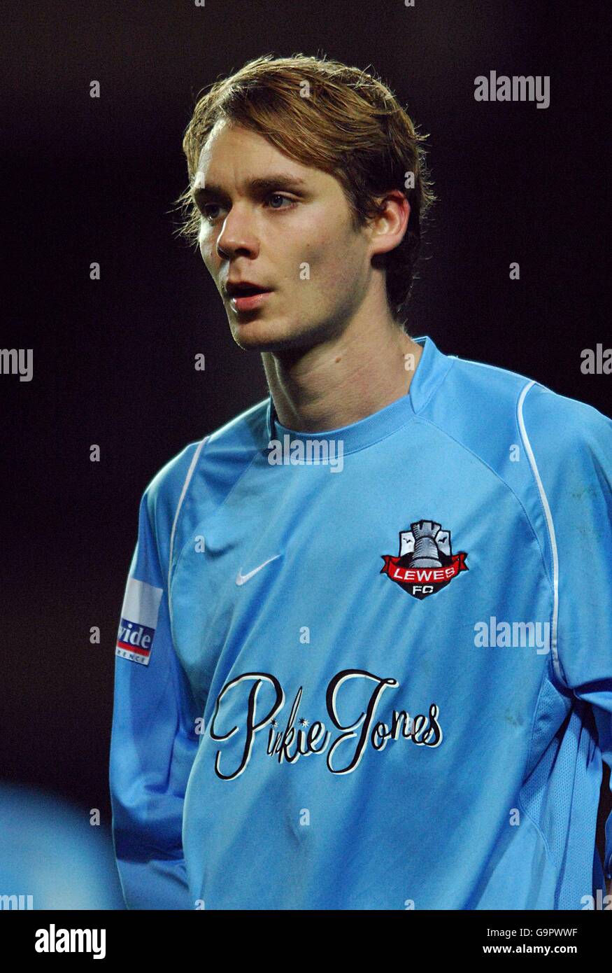 Football - le Trophée FA Carlsberg - première partie - Oxford United v Lewes - Stade Kassam.Jamie Cade, Lewes Banque D'Images