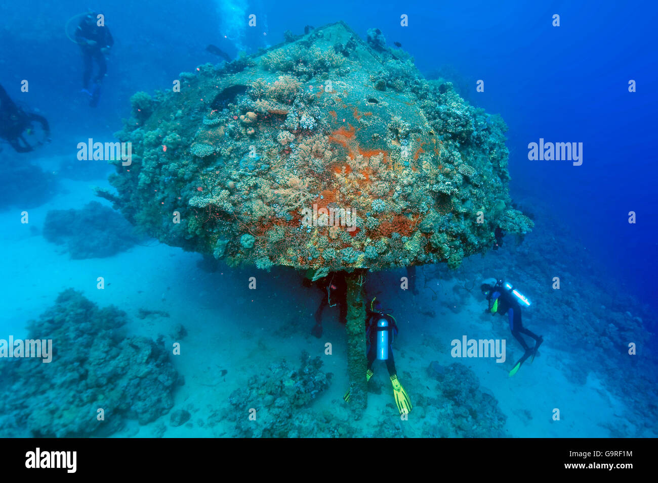 Plongeur au Precontinent II, Cousteau house, Shaab Rumi reef, au Soudan Banque D'Images