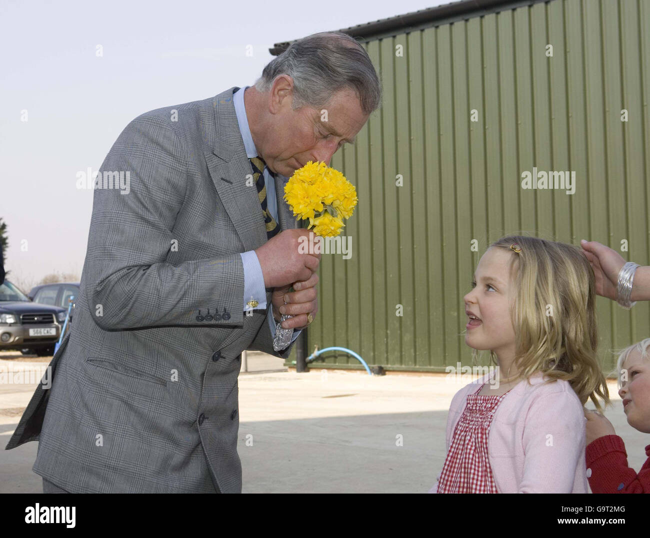 Le prince Charles rend visite à la distillerie de whisky anglais Banque D'Images