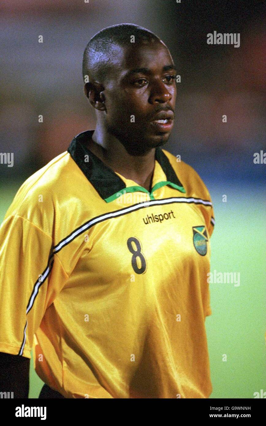 Soccer - coupe du monde 2002 qualificateur - Section CONCACAF - Groupe final - Costa Rica / Jamaïque.James Lawrence, Jamaïque Banque D'Images