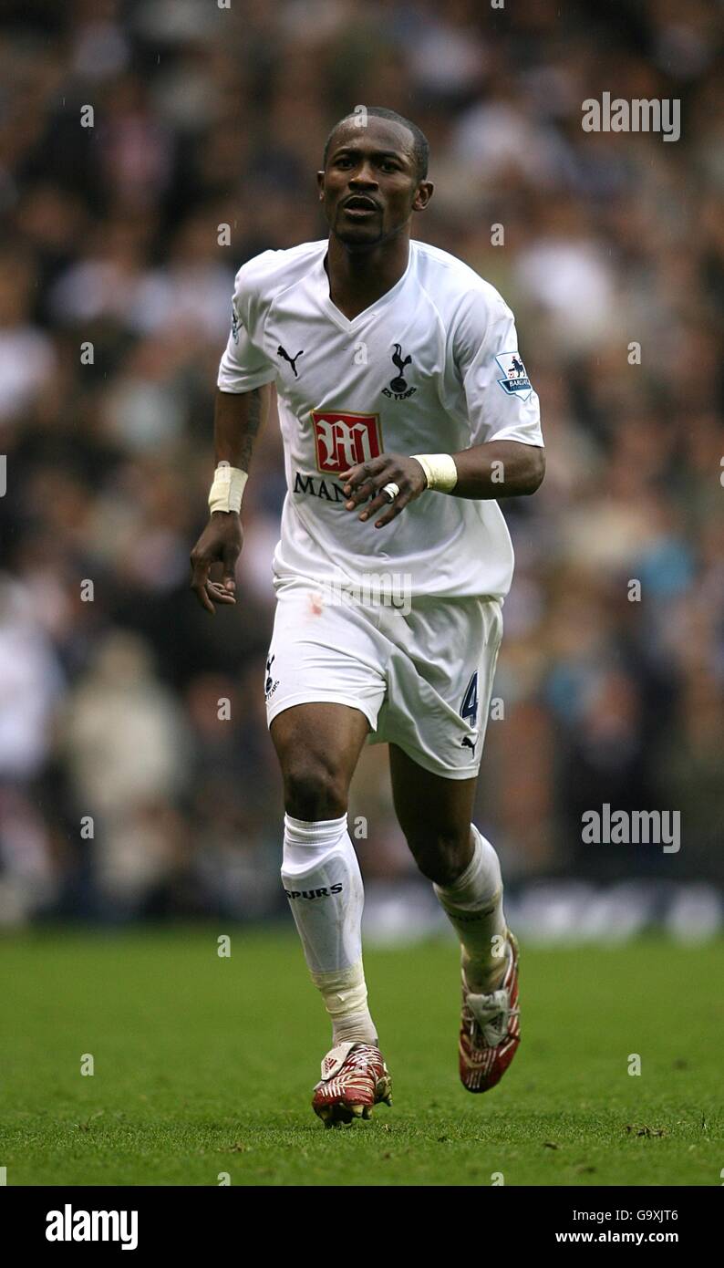 Football - FA Barclays Premiership - Tottenham Hotspur v Manchester City - White Hart Lane. Didier Zokora, Tottenham Hotspur Banque D'Images