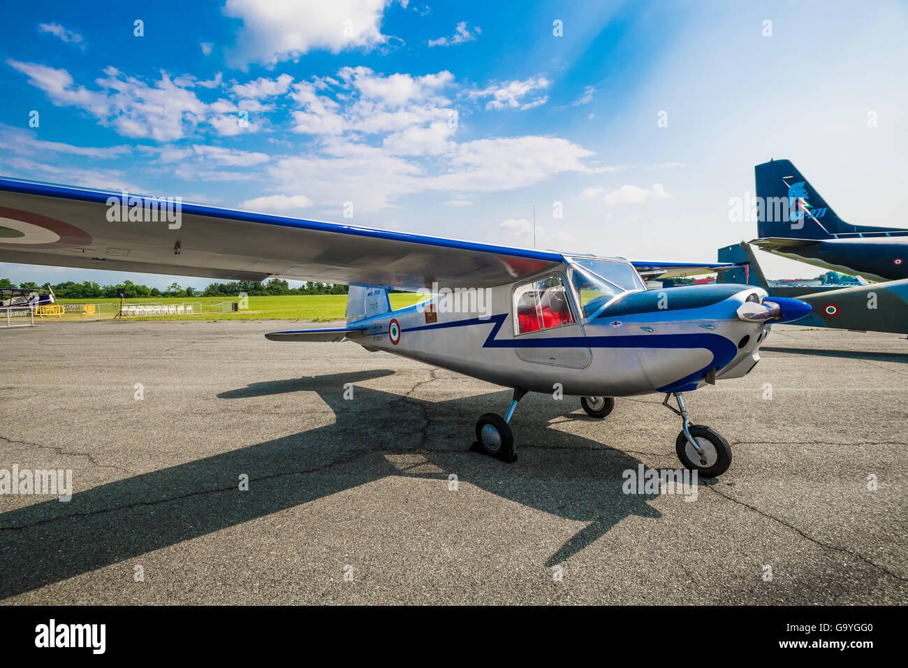Italie Turin Collegno Aereoclub 2 Juillet 2016 L'événement de l'aéroport Centennial Torino Aeritalia - 1916/2016 - Aereo : crédit facile vraiment Star/Alamy Live News Banque D'Images