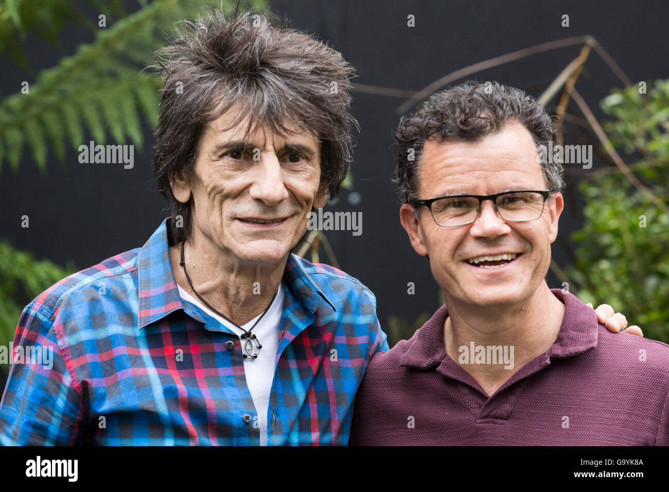 Dutch Singer Dominic Holland dominic Banque de photographies et d’images à haute résolution ...