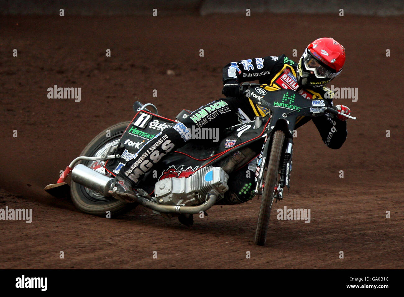 Scott Nicholls de Coventry Buildbase Bees en action lors d'une course de la British Speedway Elite League au stade de Brandon, à Coventry. Banque D'Images