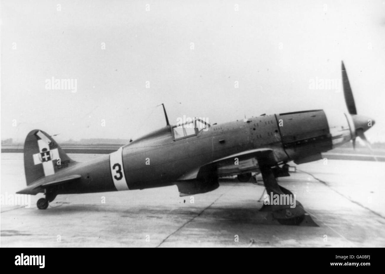 Cette image de la collection Ray Wagner montre un avion historique en ...
