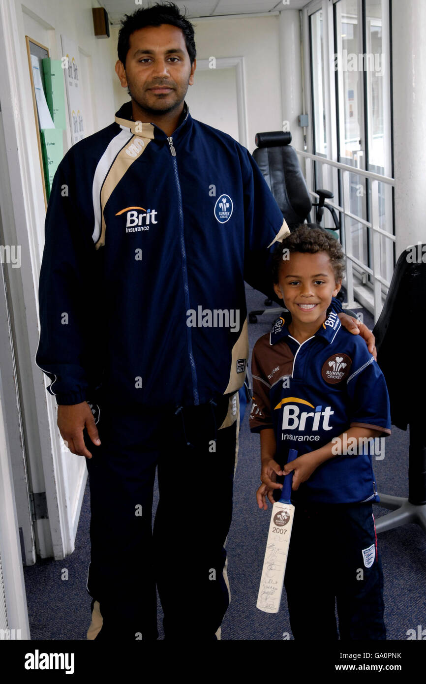 Cricket - Friends Provident Trophy South Group - Surrey Brown Caps / Irlande - Le Brit Oval Banque D'Images