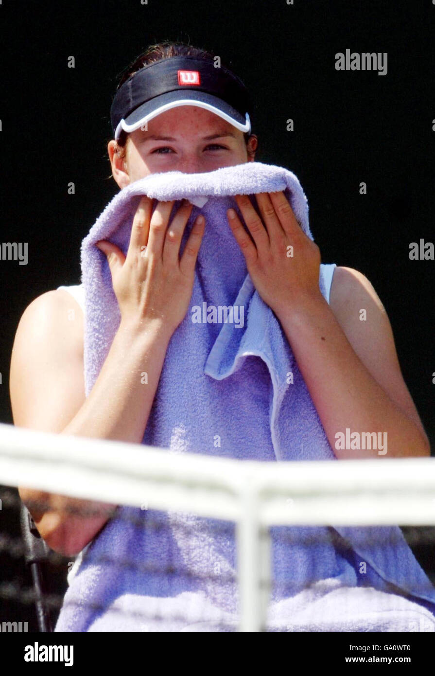 Briton's Melenie South pendant le tournoi Surbiton Trophy au Surbiton Racket and Fitness Club, Surrey. Banque D'Images