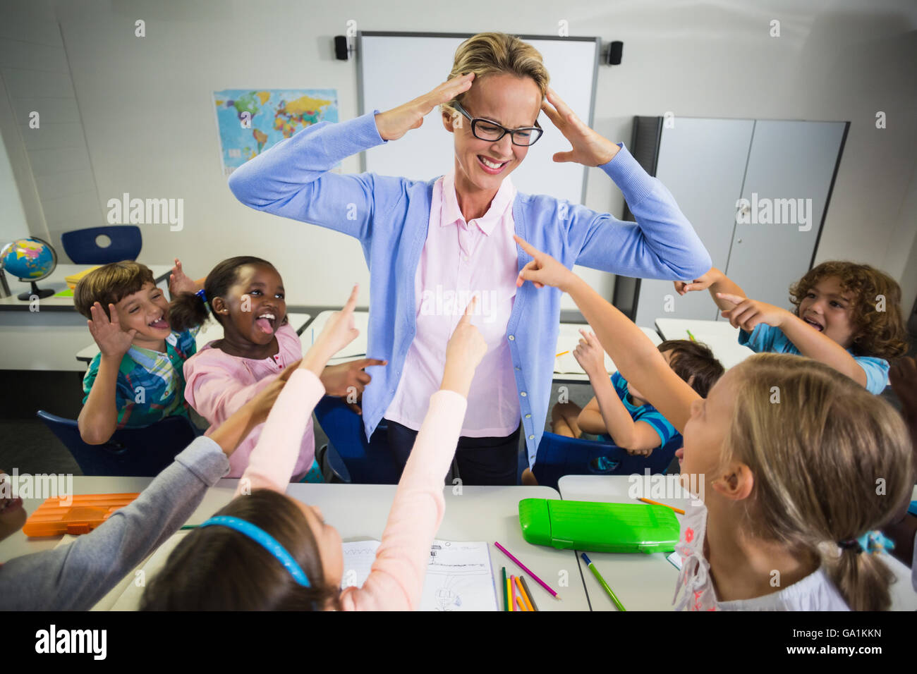 professeur-ecole-en-colere-banque-de-photographies-et-d-images-haute