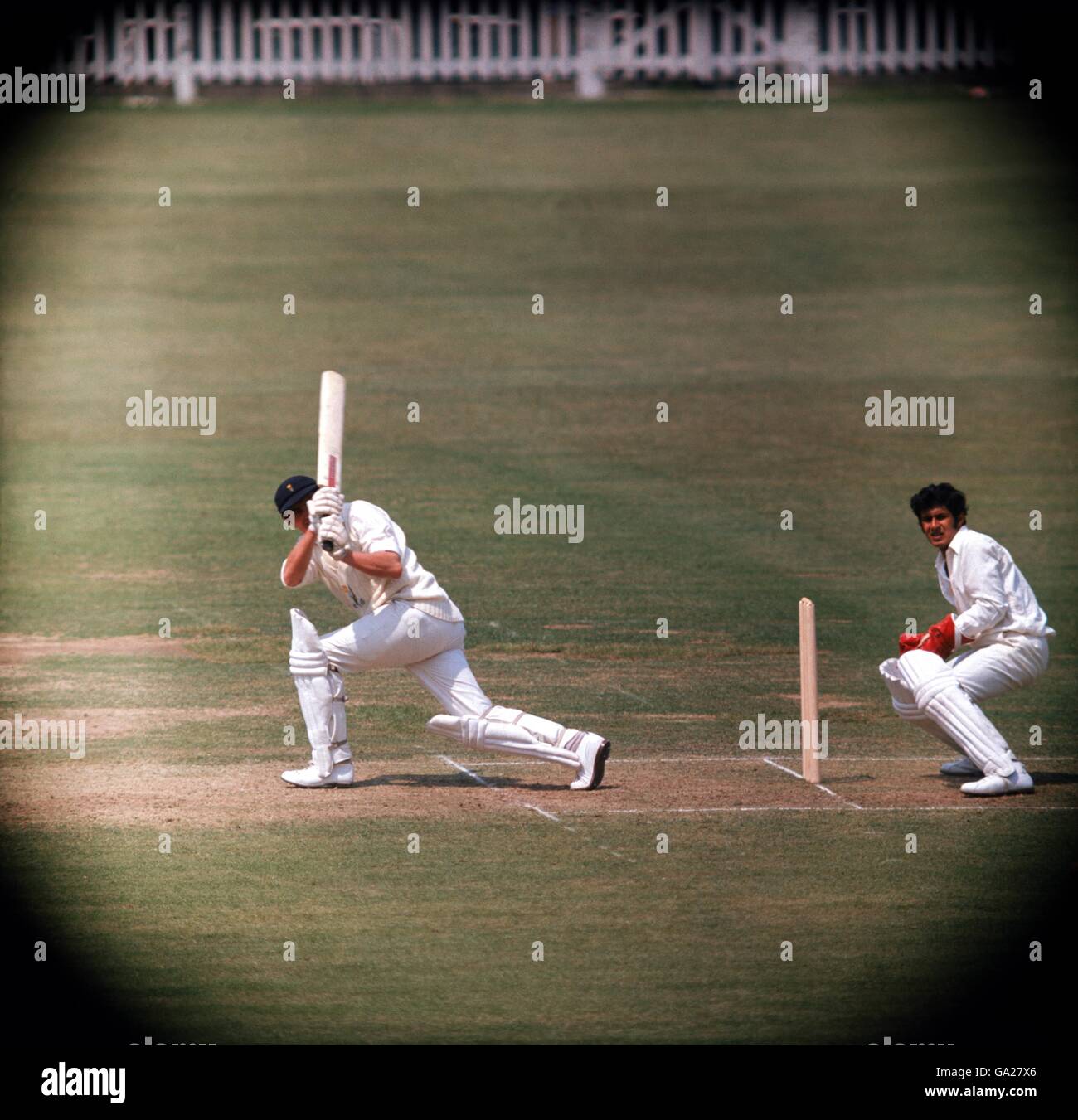 Cricket - Pakistan's Tour of England - Marylebone Cricket Club v Pakistanais - Premier jour.Tony Lewis, MCC (l) Banque D'Images