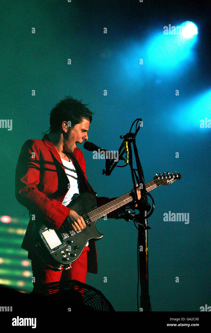 Oxegen Festival - Irlande.Muse titre la scène principale pendant le festival de musique d'Oxegen au Punchestown racecourse, Co Kildare. Banque D'Images